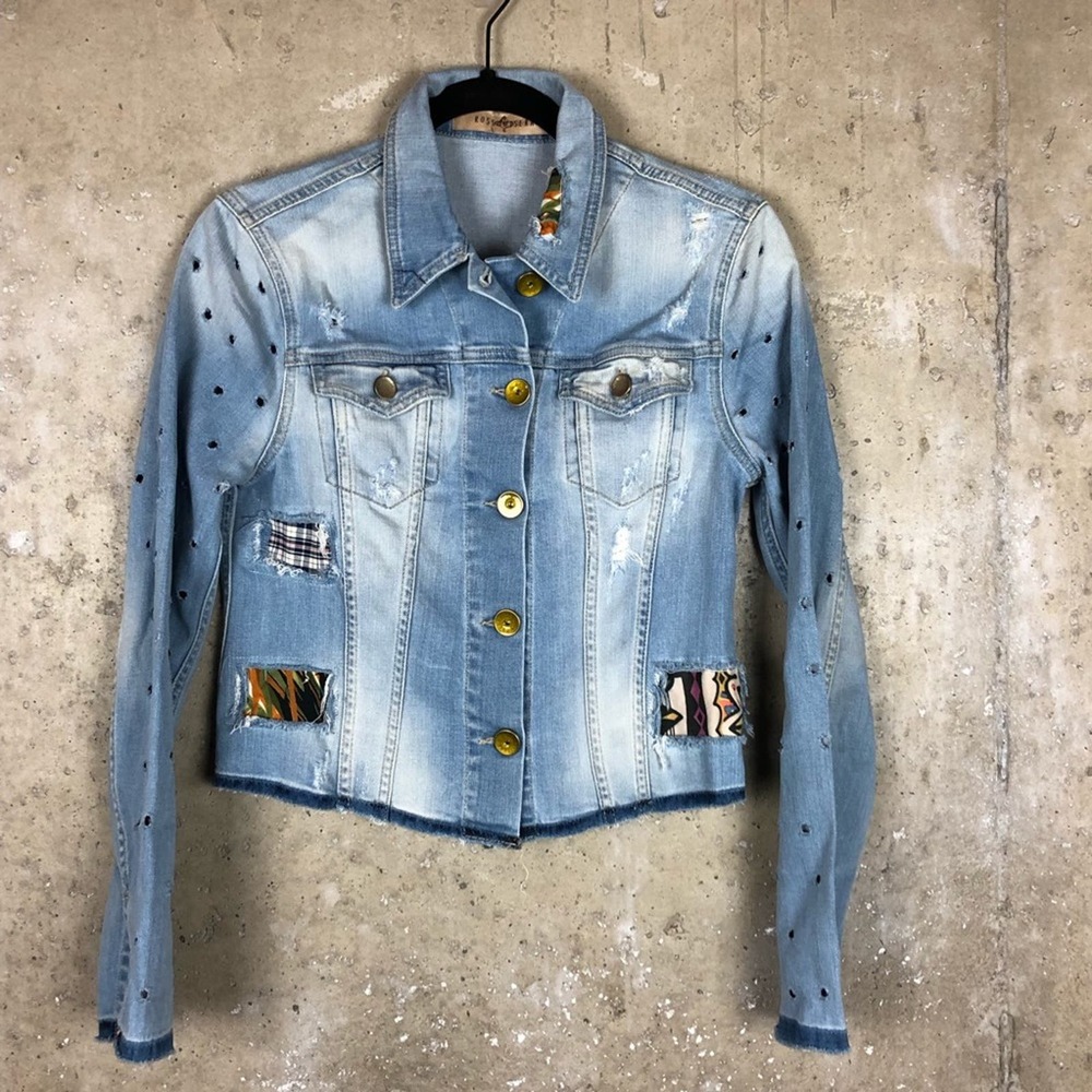 Stylish Light Blue Jean Jacket